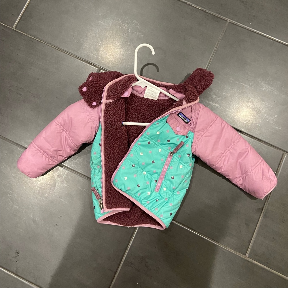 Patagonia Tribbles jacket 2T toddler hoody